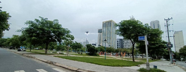 Có diện tích chung là 80m2 bán nhà ngay trên Hoàng Bích Sơn, Đà Nẵng căn này gồm có 3 phòng ngủ 4 WC vị trí thuận lợi-02