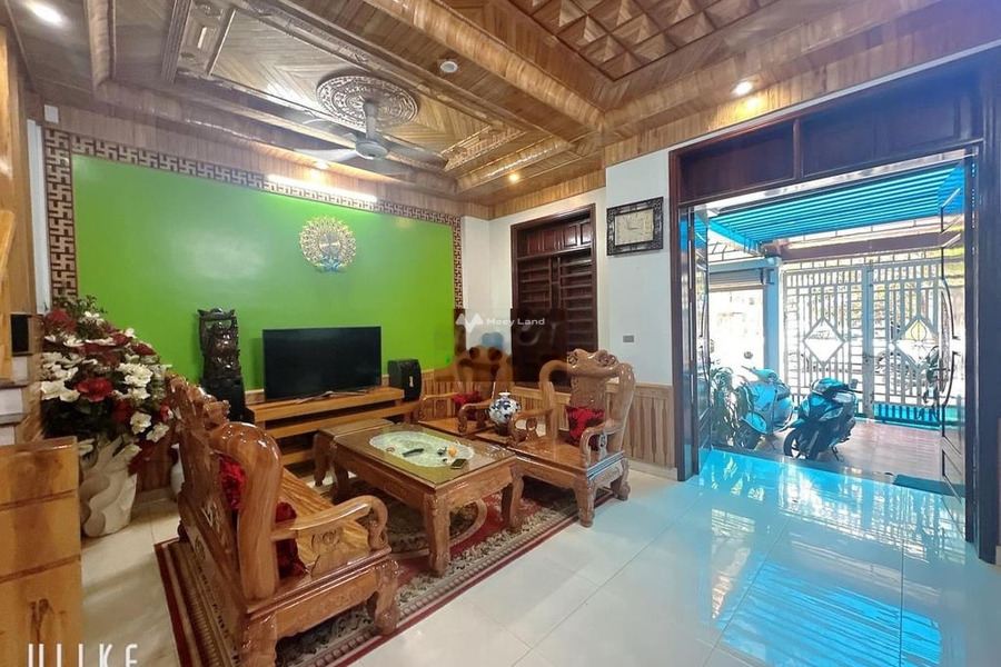 Cho thuê nhà 3 tầng đầy đủ nội thất Thành phố Thanh Hoá -01