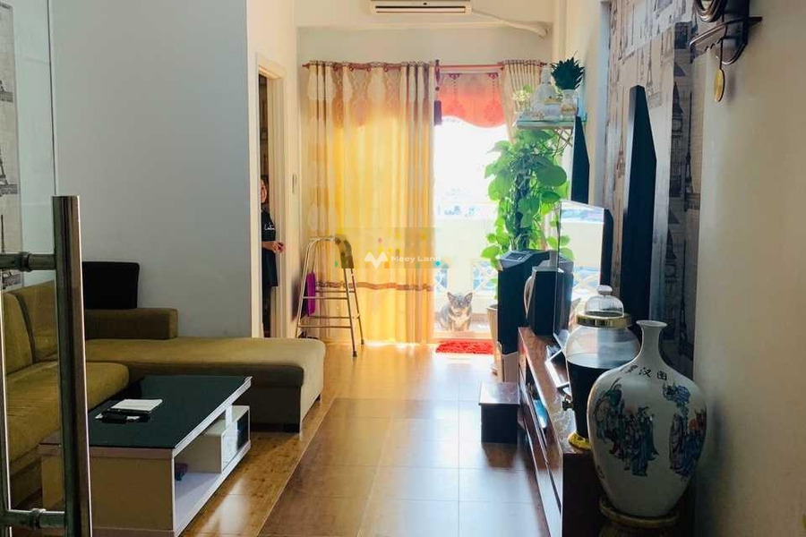 Bán chung cư vị trí hấp dẫn nằm ở Phạm Văn Hai, Phường 3, căn hộ có tổng cộng 3 PN, 2 WC khu vực đông đúc-01