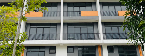 Siêu biệt thự mặt phố Bồ Đề, Long Biên, diện tích 290m2, mặt tiền 9m, 5 tầng nội thất đẳng cấp đại gia-02
