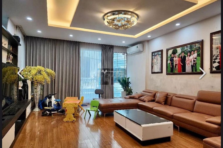 Bán nhà vị trí đẹp ngay tại Hoàng Quốc Việt, Hà Nội bán ngay với giá hữu nghị từ 19 tỷ diện tích gồm 62m2 trong nhà bao gồm 4 phòng ngủ-01