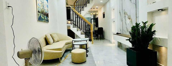 Nhà gồm 3 PN bán nhà ở có diện tích chung là 47m2 bán ngay với giá êm chỉ 2.38 tỷ vị trí đẹp gần Phường 15, Quận 10-02