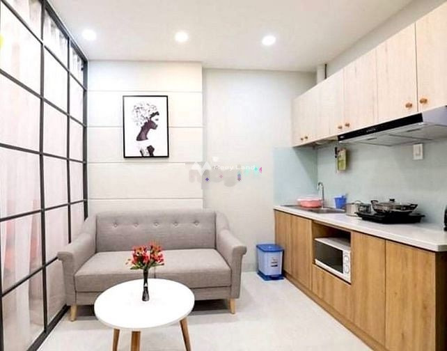 Căn hộ 1 phòng ngủ, cho thuê căn hộ mặt tiền tọa lạc trên Trương Định, Phường 6, tổng quan nhìn tổng quan gồm 1 PN, 1 WC vị trí tốt-01