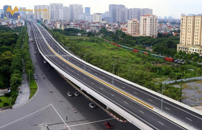 Siêu phẩm Từ Liêm - sát phố - nhà đẹp - ô tô tải tránh - kinh doanh