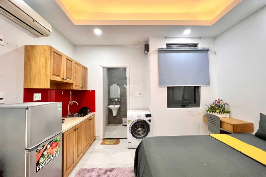 Trong căn này thì có Đầy đủ cho thuê phòng trọ Phường 7, Phú Nhuận, nhà gồm có 1 phòng ngủ, 1 WC ở lâu dài-01
