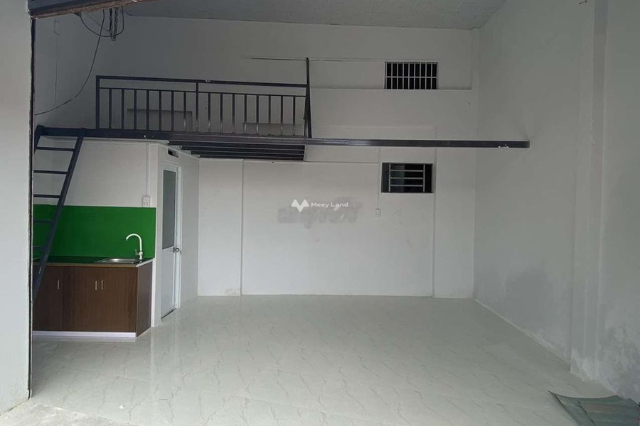 Cho thuê nhà diện tích quy ước 42m2 trong Tân Xuân, Hóc Môn giá thuê đề xuất từ 4 triệu/tháng, căn nhà gồm tổng cộng 1 phòng ngủ, 1 WC-01