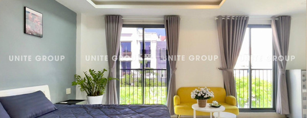 Căn hộ nhìn chung gồm 1 phòng ngủ, cho thuê căn hộ ngay Phan Khiêm Ích, Tân Phong, 1 WC thuận tiện di chuyển-02