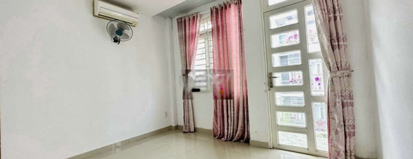 Diện tích rộng rãi 80m2, cho thuê nhà ở vị trí hấp dẫn ngay tại Gò Dầu, Tân Quý, căn này gồm 4 phòng ngủ, 4 WC lh tư vấn thêm-03