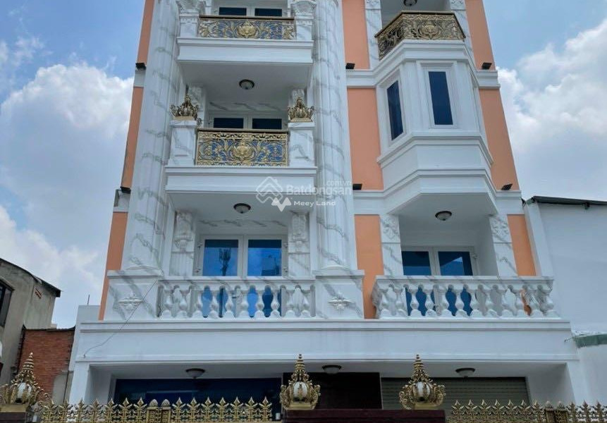 Bán nhà bán ngay với giá công khai 55 tỷ có diện tích gồm 137m2 vị trí đặt ở Trần Quang Khải, Quận 1-01