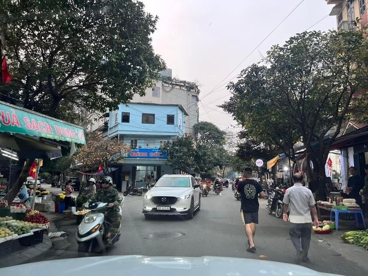 Cần bán nhà mặt phố Văn Phú, Hà Đông-01