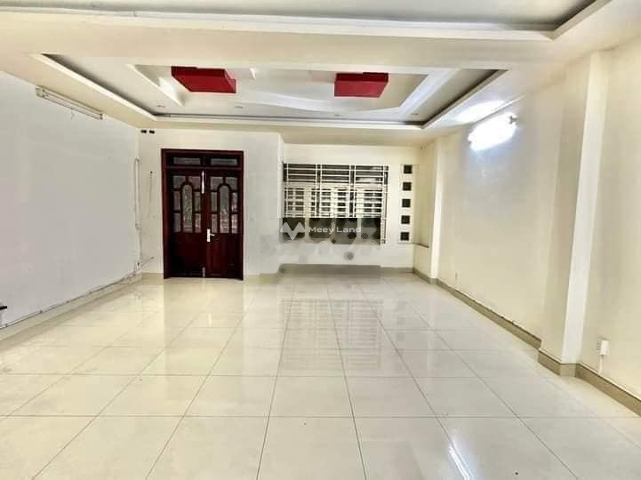 Vị trí thuận lợi ngay tại Phú Hòa, Thủ Dầu Một cho thuê sàn văn phòng thuê ngay với giá thương mại chỉ 22 triệu/tháng với diện tích là 120m2-01