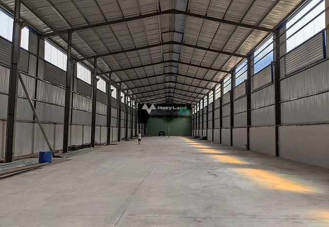 Vị trí thuận lợi ngay Quốc Lộ 1A, Bình Hưng Hòa cho thuê kho bãi 800m2 thuê ngay với giá ưu đãi 65 triệu/tháng vị trí thuận lợi