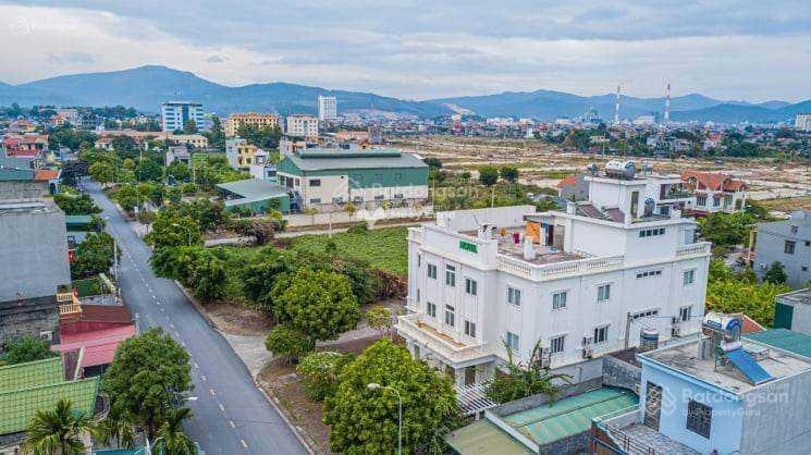 Bận kinh doanh cần bán mảnh đất, 1657m2 giá bán khuyến mãi 3.6 tỷ vị trí đặt tọa lạc ngay Yên Thanh, Quảng Ninh lh ngay!