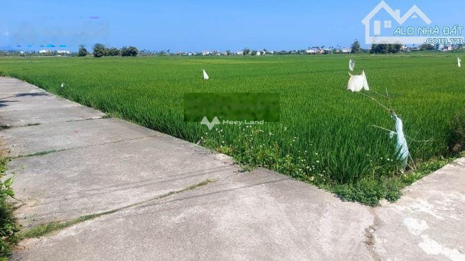 Giá bán rẻ 4.7 tỷ bán đất có diện tích rộng 200m2 vị trí mặt tiền tọa lạc gần Nguyễn Trãi, Hội An