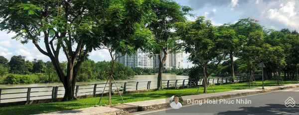Cực sốc bán mảnh đất, 302m2 giá công khai chỉ 63 tỷ vị trí đặt tại An Phú, Quận 2, hướng Đông - Nam giá siêu rẻ-02