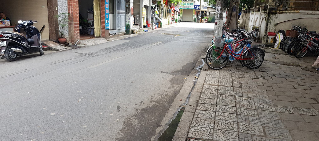 Bán đất mặt phố Nhân Hòa, Thanh Xuân 70m2, mặt tiền 4,3m, giá 14,5 tỷ có thương lượng