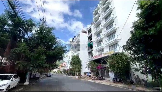 Bán nhà vị trí đặt tọa lạc tại Lý Thái Tổ, Nha Trang bán ngay với giá đàm phán 7.8 tỷ có diện tích rộng 96m2 tổng quan bên trong ngôi nhà 5 phòng ngủ-01