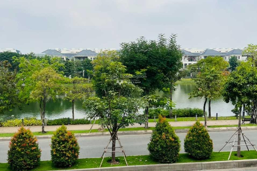 Nhà có tổng 4 PN, cho thuê nhà ở có diện tích thực là 100m2 giá thuê mua ngay chỉ 25 triệu/tháng vị trí đặt ngay trung tâm Quận 2, Hồ Chí Minh-01