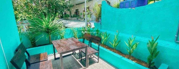 Cho thuê nhà với diện tích chuẩn 50m2 mặt tiền tọa lạc ngay trên Bắc Đẩu, Hải Châu thuê ngay với giá công khai 7.5 triệu/tháng, ngôi nhà gồm có 2 PN-02