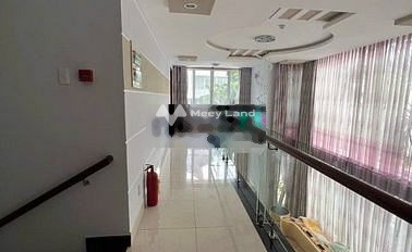 Ngay trên Quận 7, Hồ Chí Minh cho thuê biệt thự giá thuê khởi điểm từ 45 triệu/tháng, nhà gồm 5 phòng ngủ, 5 WC-03