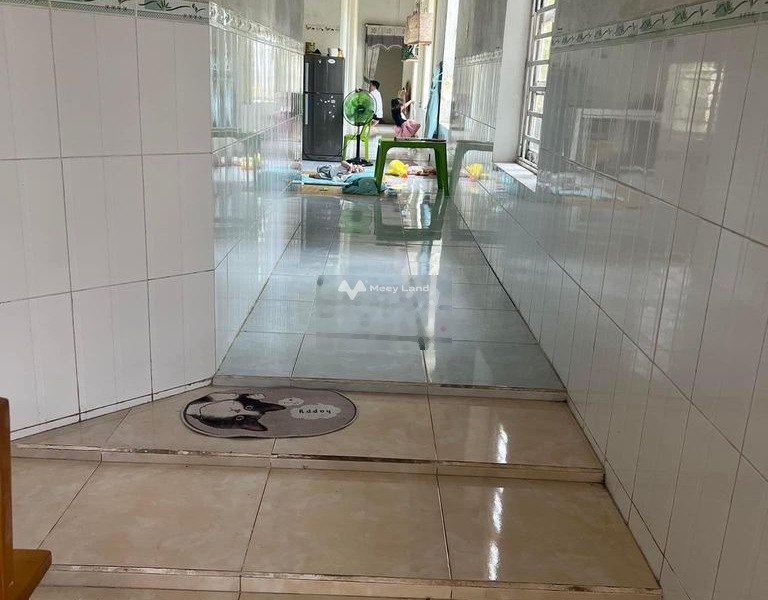 Bán nhà diện tích chuẩn 200m2 vị trí tiện lợi Tam Nghĩa, Quảng Nam bán ngay với giá chốt nhanh 1.07 tỷ ngôi nhà này gồm có 3 PN-01