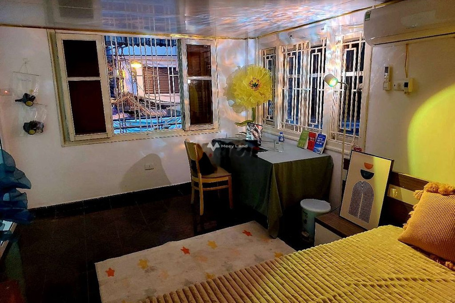Chung cư 2 PN, cho thuê căn hộ vị trí hấp dẫn nằm ở Ngọc Hà, Ba Đình, căn hộ tổng quan có 2 PN, 1 WC có chỗ để xe-01