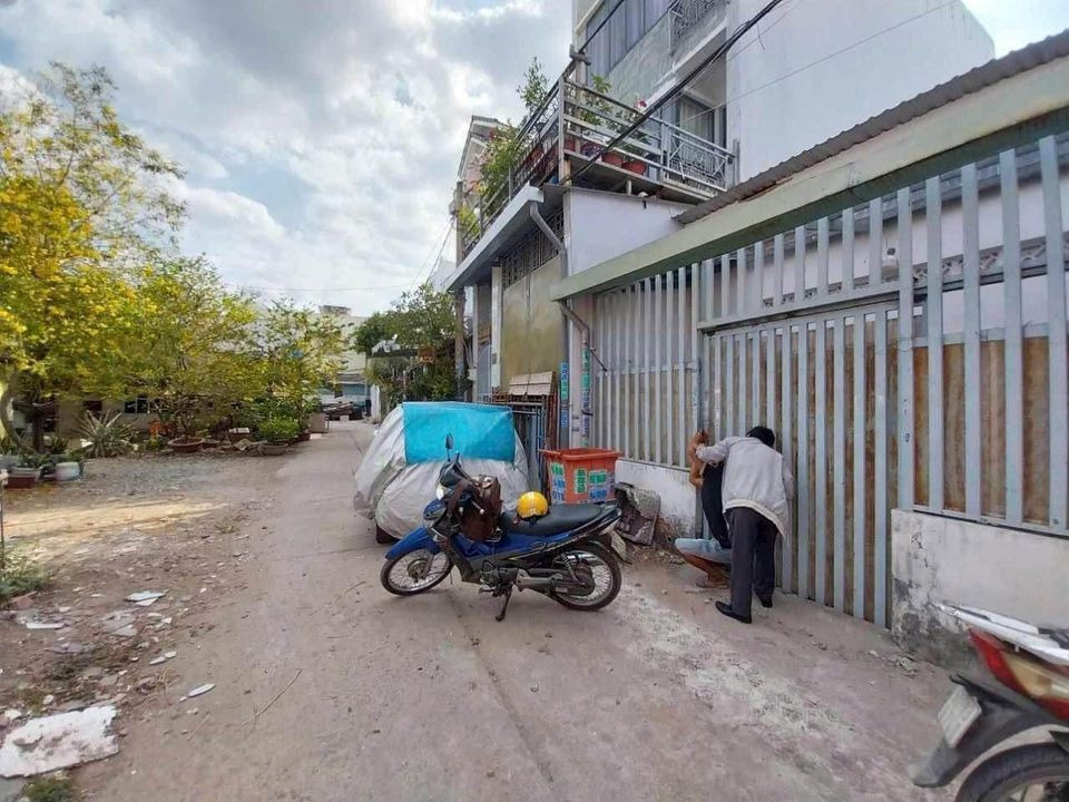 Bán nhà riêng huyện Hóc Môn thành phố Hồ Chí Minh giá 3.5 tỷ-2
