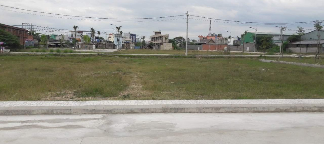Cần bán 1 lô đất ở Ấp 94, Hưng Lộc, giá 879 triệu, cách khu công nghiệp Dầu Giây 1,8km