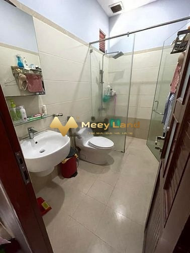 DT 92m2 bán nhà ở vị trí hấp dẫn nằm ở Nguyễn Tư Nghiêm, Hồ Chí Minh ngôi nhà bao gồm 4 PN 3 WC vui lòng liên hệ để xem trực tiếp-01