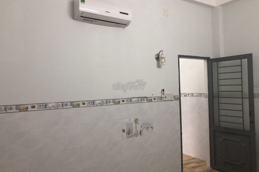 Cho thuê căn hộ 40m2 ( 159/6 Nguyễn KHuyến, gần chợ Vĩnh Hải -01