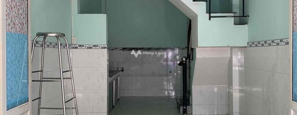 Có diện tích chuẩn 24m2, cho thuê nhà ở vị trí thuận lợi tọa lạc ở Quận 5, Hồ Chí Minh, căn này bao gồm 2 phòng ngủ, 1 WC không lo ngập nước-03