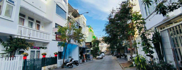 Nhà nhìn chung gồm 4 PN bán nhà bán ngay với giá siêu rẻ chỉ 11.5 tỷ có diện tích gồm 86m2 vị trí ngay tại Nguyễn Thị Nghĩa, Đà Lạt-02