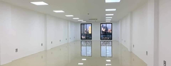 Bán toà văn phòng 9 tầng thông sàn, lô góc, 120m2, Phố Nguyễn Hoàng, giá chỉ 60 tỷ-02
