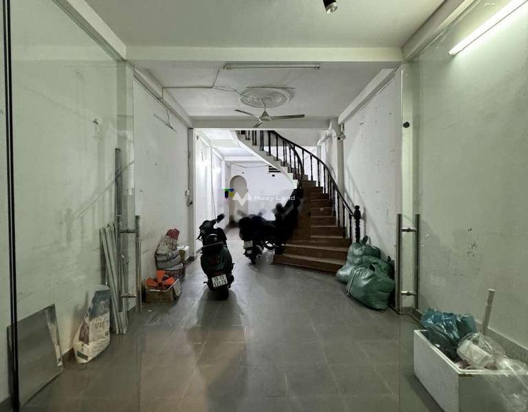 Quận 10, Hồ Chí Minh cho thuê phòng trọ diện tích quy đổi 30m2 căn phòng có nội thất chủ yếu Nội thất đầy đủ giá rẻ bất ngờ-01