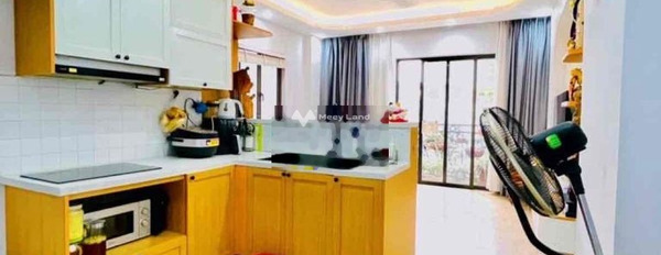 Bán nhà có diện tích rộng 26m2 vị trí thuận lợi ở Ba Đình, Hà Nội bán ngay với giá khởi điểm 4.5 tỷ nhà có tất cả 2 PN, 3 WC-02