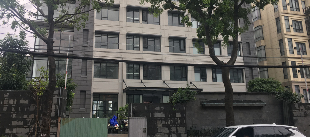 Cho thuê toà nhà mới phường Thảo Điền phù hợp làm toà nhà văn phòng, trụ sở công ty trường quốc tế