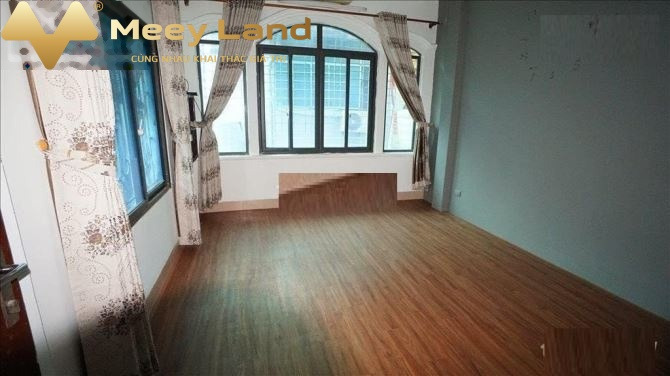 Cho thuê nhà Đào Tấn, Ba Đình, 50m2, 5 tầng, 5 ngủ, full đồ, 13 triệu/ tháng