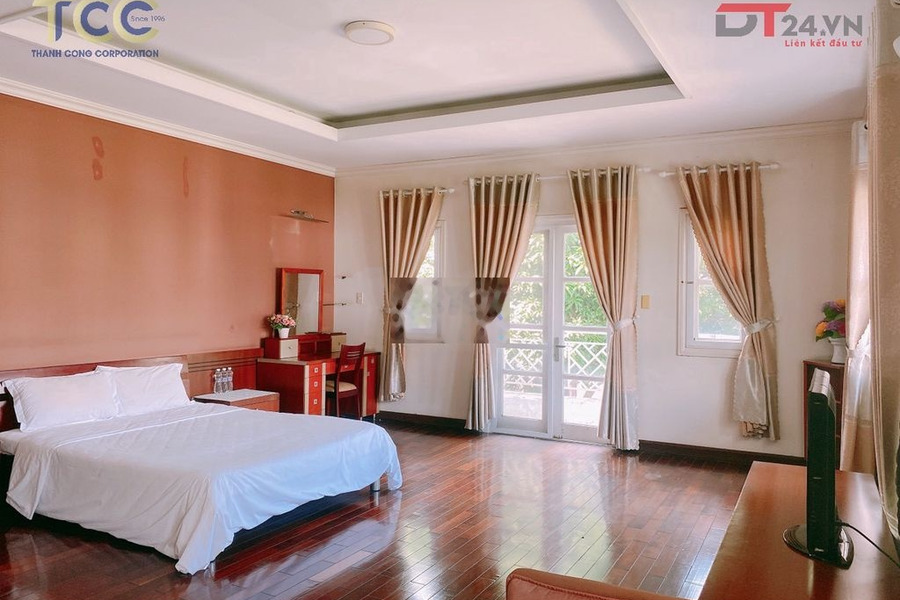 Cho thuê Biệt thự "Xanh" 900 m2 giá tốt tại Vani Villas Bình Dương -01