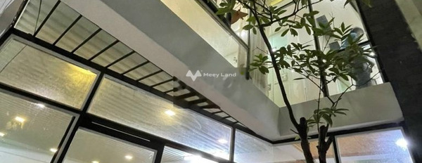 Nhà gồm 3 PN bán nhà ở có diện tích 44m2 bán ngay với giá đặc biệt từ 4 tỷ vị trí ngay tại Xô Viết Nghệ Tĩnh, Phường 26-02