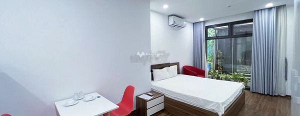 Trong căn hộ này gồm có 1 phòng ngủ, cho thuê căn hộ vị trí đẹp tọa lạc ngay Đào Tấn, Hà Nội, 1 WC tin chính chủ-02