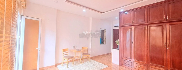 Trong căn hộ này gồm có 1 PN, cho thuê căn hộ nằm ở Phạm Văn Bạch, Gò Vấp, 1 WC thuận tiện đi lại-02