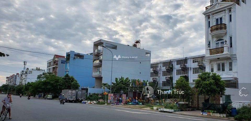 Bán đất diện tích thực như trên hình 70m2 tọa lạc trên Nguyễn Văn Quá, Hồ Chí Minh liên hệ liền