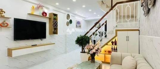 Nằm tại Quận 11, Hồ Chí Minh, bán nhà diện tích khoảng 41m2 khách có thiện chí liên hệ ngay-03