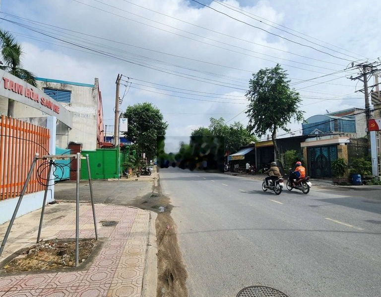 Giảm 300TR Bán nhà hoàn công MT kinh doanh đường Thuận An Hoà -01