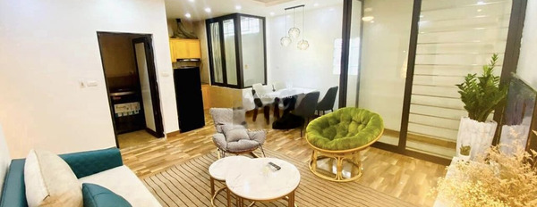 Vị trí thuận lợi tọa lạc ngay Hồ Tùng Mậu, Hà Nội cho thuê nhà thuê ngay với giá tốt nhất chỉ 8.5 triệu/tháng, trong nhà 1 phòng ngủ, 1 WC-02
