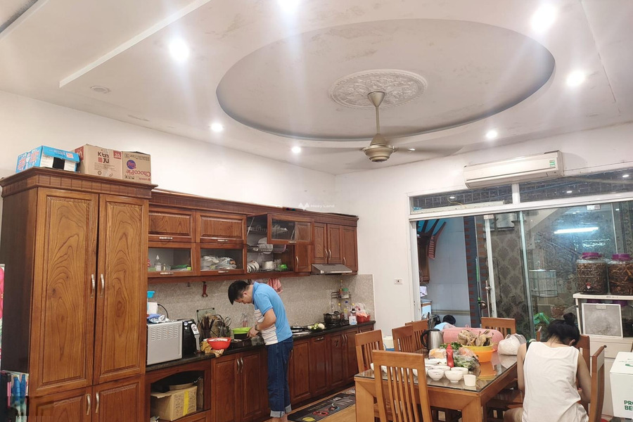 Bán liền kề ngôi nhà có nội thất tiện lợi Đầy đủ vị trí mặt tiền tọa lạc ngay tại Văn Phú, Hà Nội giá bán chỉ từ chỉ 11.9 tỷ có diện tích thực là 90m2-01