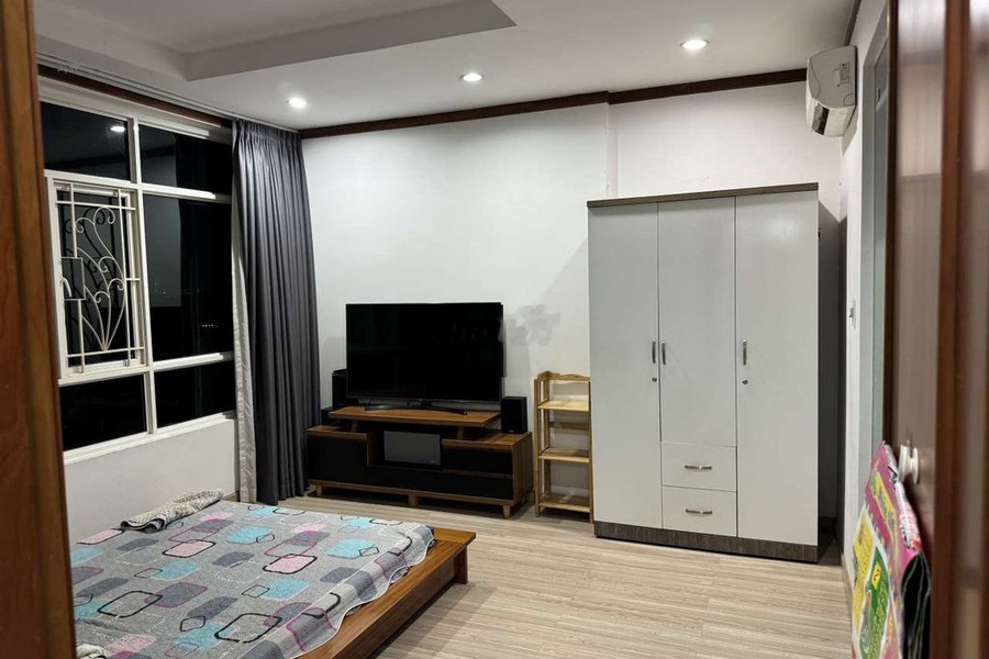 2PN2WC - 87M² - NTDT 9,5 TRIỆU Thuê căn hộ Phú Hoàng Anh -01