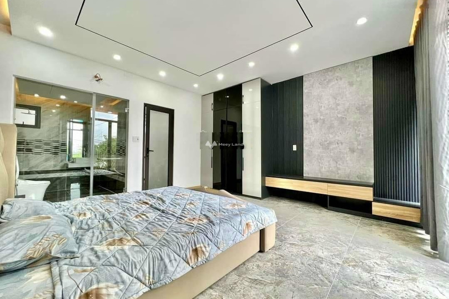 Ngôi nhà có tổng 3 PN bán nhà bán ngay với giá tốt nhất chỉ 5.39 tỷ diện tích chuẩn 100m2 vị trí đặt ở trung tâm Cẩm Lệ, Đà Nẵng-01