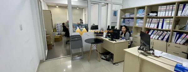 Vị trí đặt ngay trung tâm Phạm Ngọc Thạch, Phường 6 cho thuê sàn văn phòng 15 triệu/tháng 35 m2-02