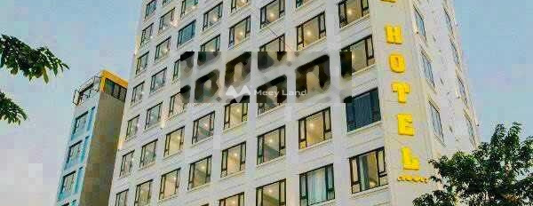 Nhà 70 PN bán nhà ở có diện tích gồm 300m2 giá bán cực tốt từ 300 tỷ vị trí đặt tọa lạc tại Bến Thành, Hồ Chí Minh-02